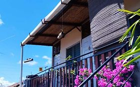 Cafetín-Hostal Rincón NICA